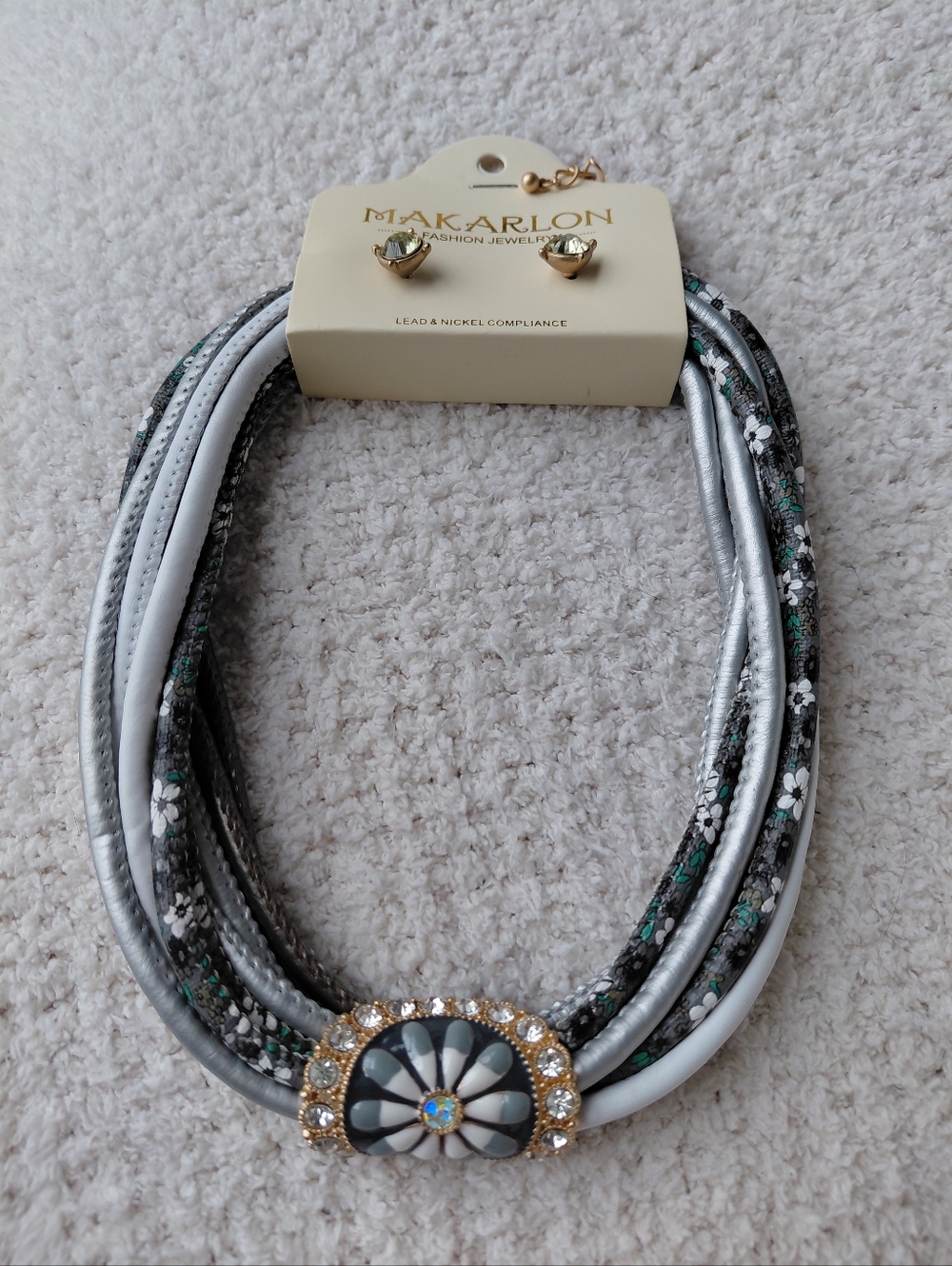Gray White Floral Multistrand Necklace with Gold Accent Earrings Set